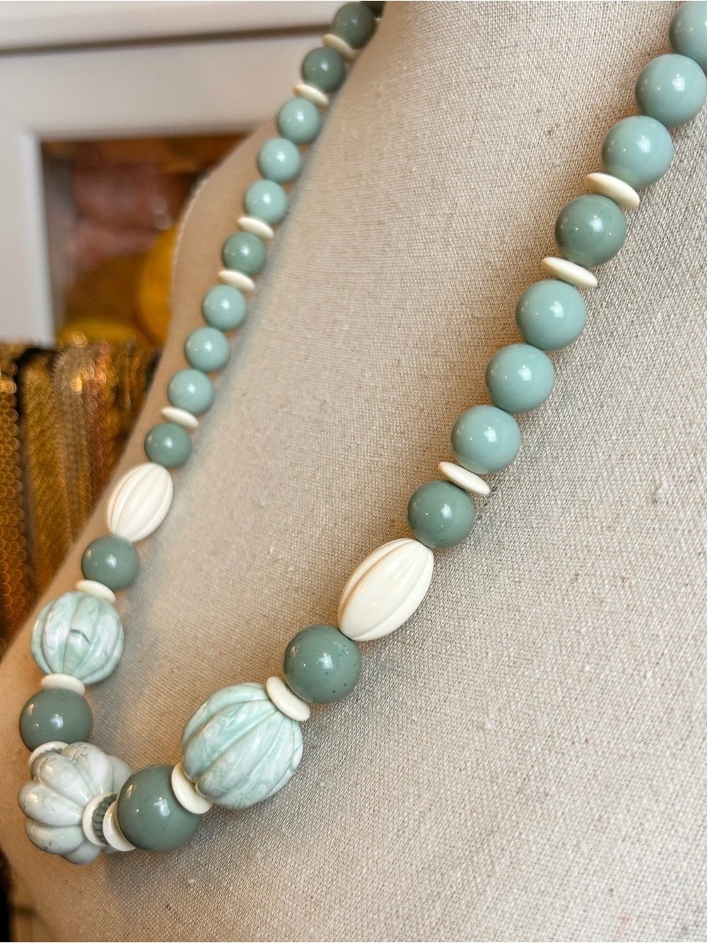 Vintage Avon “Burst of Spring”Necklace Jade Green Cream, 1988 Retro Lucite Beads
